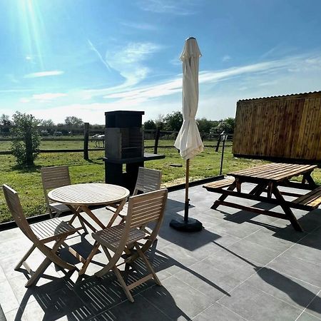 Le Clos De Baron Sur Odon, Un Havre De Paix. المظهر الخارجي الصورة
